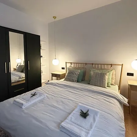 La Munte Apartment